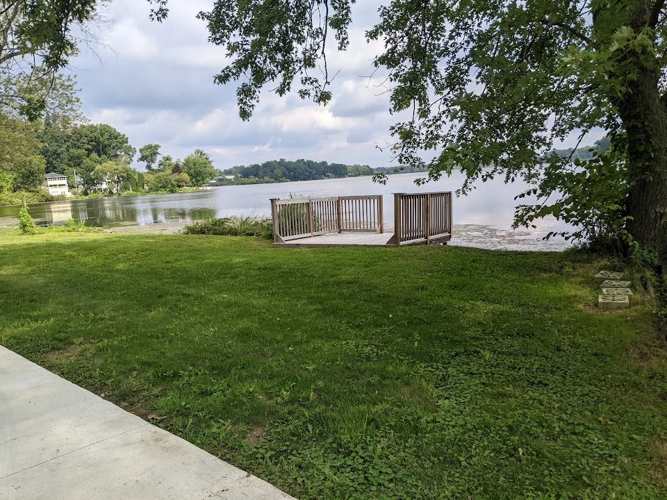 The original wooden platform and lawn at Landmark Lakehouse.